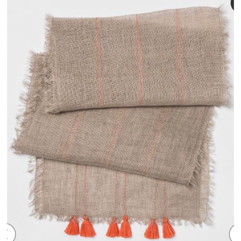 NEW Opalhouse Target Neutral Orange Table Runner - Picture 4 of 6